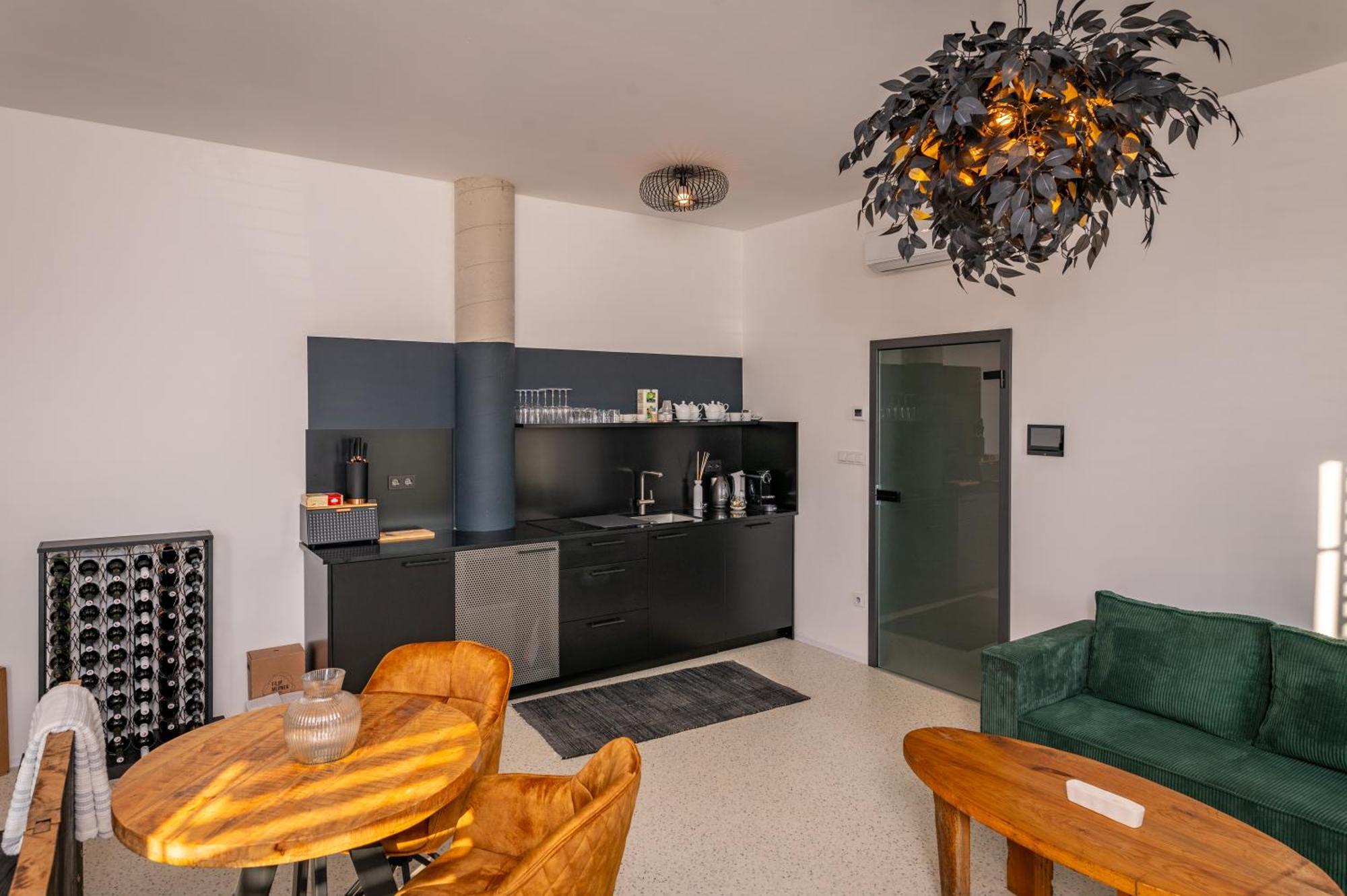 Korek Mikulov Apartman Exterior photo